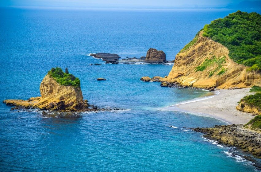 Los Frailes Beach, Machalilla National Park, Ecuador